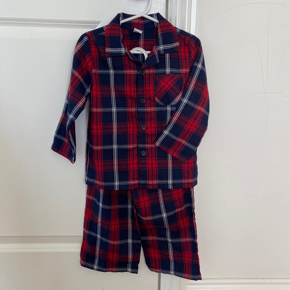 Old Navy kids 2T soft flannel pajamas